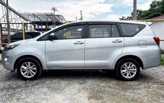 2019 Toyota Innova  2.8 E Diesel AT in Pasay, Metro Manila-3