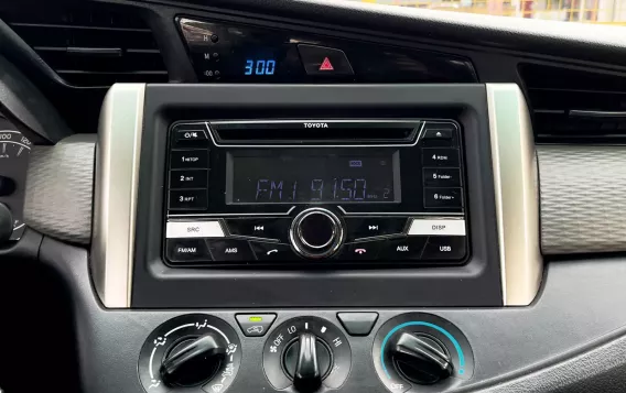 2019 Toyota Innova  2.8 E Diesel AT in Pasay, Metro Manila-15