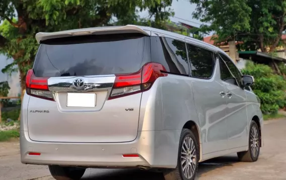 2018 Toyota Alphard  3.5 Gas AT in Caloocan, Metro Manila-4