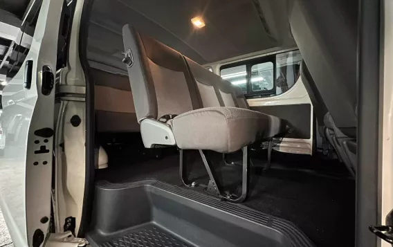 2021 Toyota Hiace in Manila, Metro Manila-16