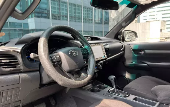 2023 Toyota Hilux Conquest 2.4 4x2 AT in Makati, Metro Manila-12