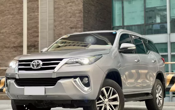 2016 Toyota Fortuner  2.4 V Diesel 4x2 AT in Makati, Metro Manila-2