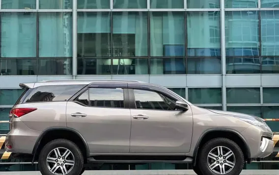 2019 Toyota Fortuner  2.4 G Diesel 4x2 MT in Makati, Metro Manila-10