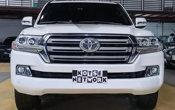 2014 Toyota Land Cruiser Premium 4.5 4x4 White Pearl AT in Quezon City, Metro Manila