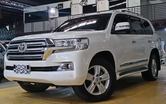 2014 Toyota Land Cruiser Premium 4.5 4x4 White Pearl AT in Quezon City, Metro Manila-1