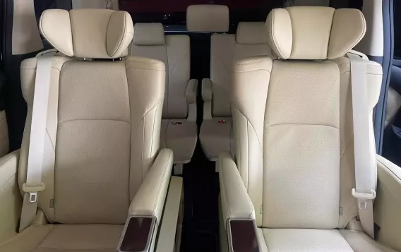 2018 Toyota Alphard  3.5 Gas AT in Las Piñas, Metro Manila-12