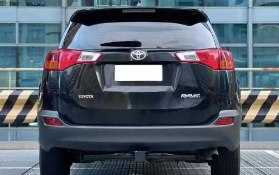 2015 Toyota RAV4  2.5 Active 4X2 AT in Makati, Metro Manila-6