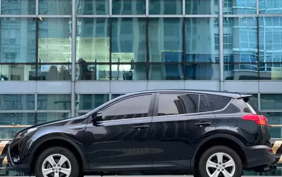 2015 Toyota RAV4 in Makati, Metro Manila-5