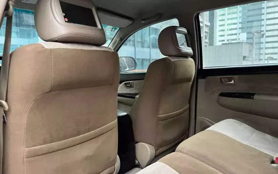 2014 Toyota Fortuner 2.4 G Gasoline 4x2 AT in Makati, Metro Manila-9