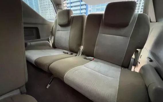 2014 Toyota Fortuner 2.4 G Gasoline 4x2 AT in Makati, Metro Manila-12