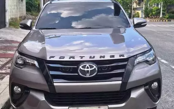 2017 Toyota Fortuner  2.4 V Diesel 4x2 AT in Mandaluyong, Metro Manila