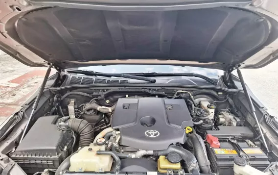 2017 Toyota Fortuner  2.4 V Diesel 4x2 AT in Mandaluyong, Metro Manila-13