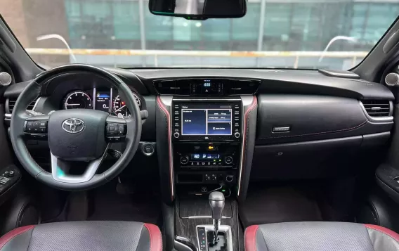 2021 Toyota Fortuner 2.8 LTD Diesel 4x2 AT in Makati, Metro Manila-9