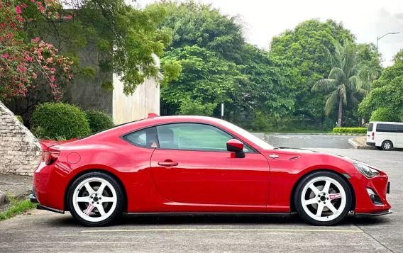 2014 Toyota 86  2.0 AT in Manila, Metro Manila-4