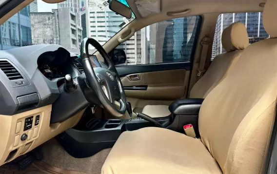 2014 Toyota Fortuner in Makati, Metro Manila-11