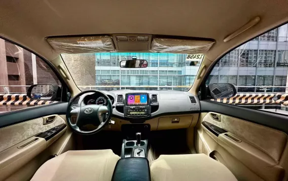 2014 Toyota Fortuner  2.4 G Diesel 4x2 AT in Makati, Metro Manila-18