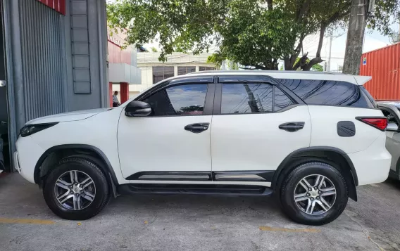 2016 Toyota Fortuner  2.4 G Diesel 4x2 AT in Las Piñas, Metro Manila-2