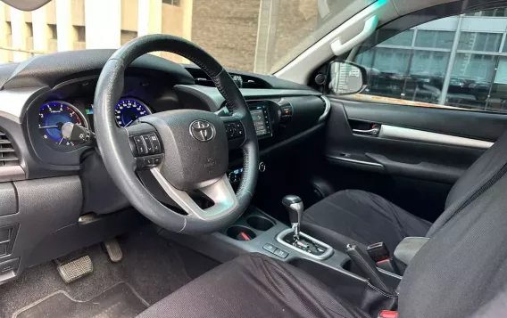 2016 Toyota Hilux  2.4 G DSL 4x2 A/T in Makati, Metro Manila-17