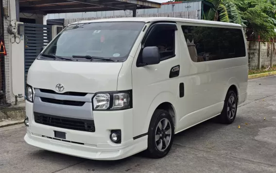 2018 Toyota Hiace  Commuter 3.0 M/T in Bacoor, Cavite-1