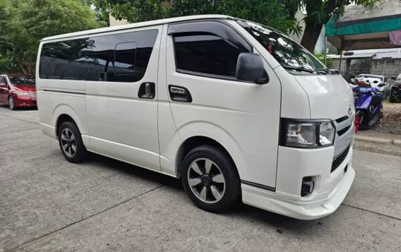 2018 Toyota Hiace  Commuter 3.0 M/T in Bacoor, Cavite-2