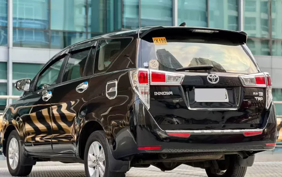 2019 Toyota Innova  2.0 E Gas AT in Makati, Metro Manila-8