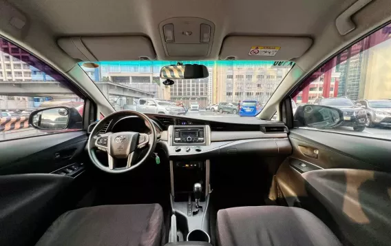 2019 Toyota Innova  2.0 E Gas AT in Makati, Metro Manila-10