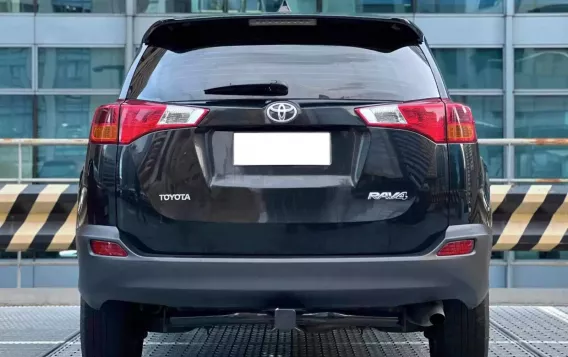 2015 Toyota RAV4  2.5 Premium 4x2 AT in Makati, Metro Manila