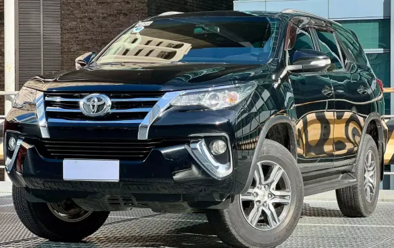 2017 Toyota Fortuner  2.4 G Diesel 4x2 AT in Makati, Metro Manila-4