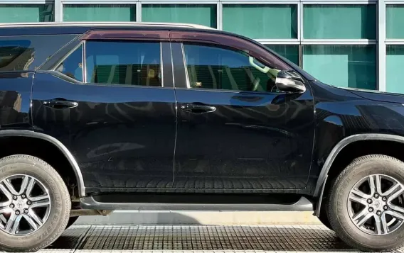 2017 Toyota Fortuner  2.4 G Diesel 4x2 AT in Makati, Metro Manila-8