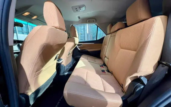 2017 Toyota Fortuner  2.4 G Diesel 4x2 AT in Makati, Metro Manila-13