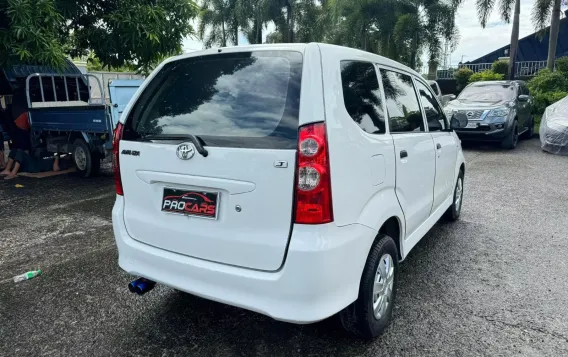 2010 Toyota Avanza  1.3 J M/T in Manila, Metro Manila-6