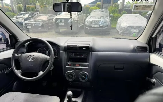 2010 Toyota Avanza  1.3 J M/T in Manila, Metro Manila-8