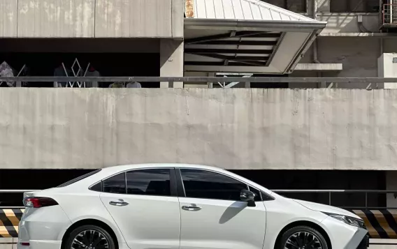 2022 Toyota Corolla Altis G-RS 1.6 V CVT in Makati, Metro Manila-3