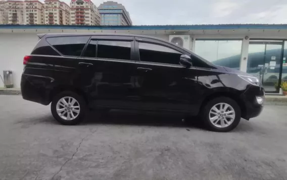 2020 Toyota Innova  2.8 E Diesel MT in Pasay, Metro Manila-3