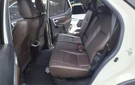 2018 Toyota Fortuner  2.8 V Diesel 4x4 AT in Pasay, Metro Manila-10