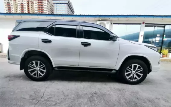 2018 Toyota Fortuner  2.4 V Diesel 4x2 AT in Pasay, Metro Manila-5