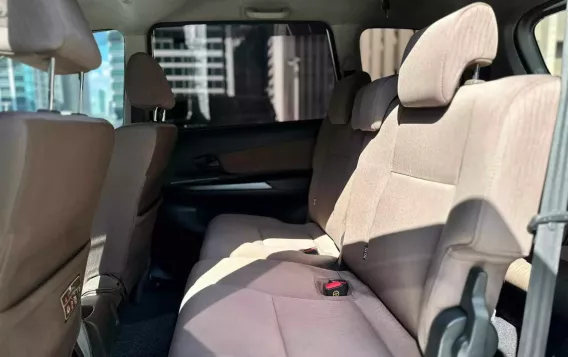 2019 Toyota Avanza  1.5 G AT in Makati, Metro Manila-13