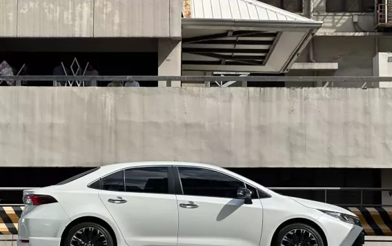 2022 Toyota Corolla Altis in Makati, Metro Manila-6