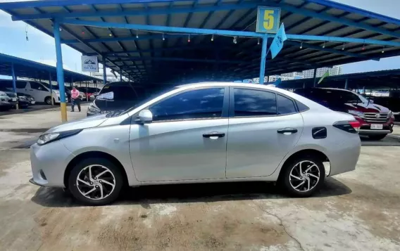 2022 Toyota Vios 1.3 XLE CVT in Pasay, Metro Manila-3