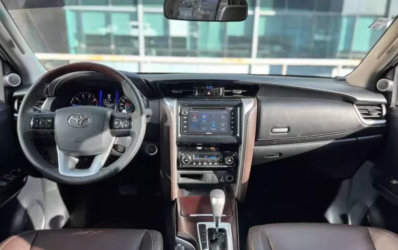 2017 Toyota Fortuner  2.4 V Diesel 4x2 AT in Makati, Metro Manila-5