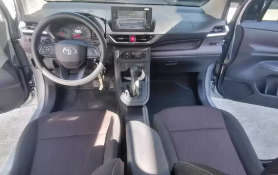 2023 Toyota Avanza 1.3 E CVT in Pasay, Metro Manila-8