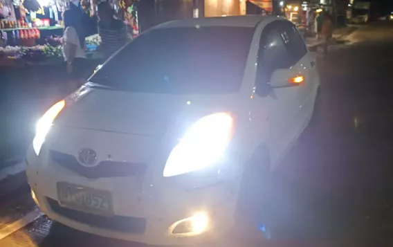 2010 Toyota Yaris  1.5 S AT in Davao City, Davao del Sur-3