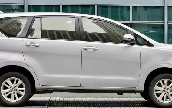 2020 Toyota Innova in Makati, Metro Manila-6