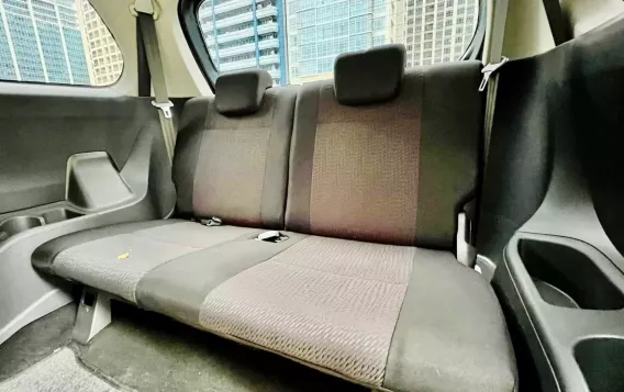 2012 Toyota Avanza  1.3 E AT in Makati, Metro Manila-7