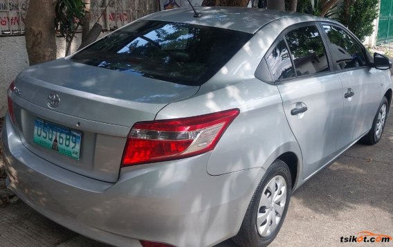 Selling Silver Toyota Vios 2014 Sedan at Manual  at 143117 in Antipolo