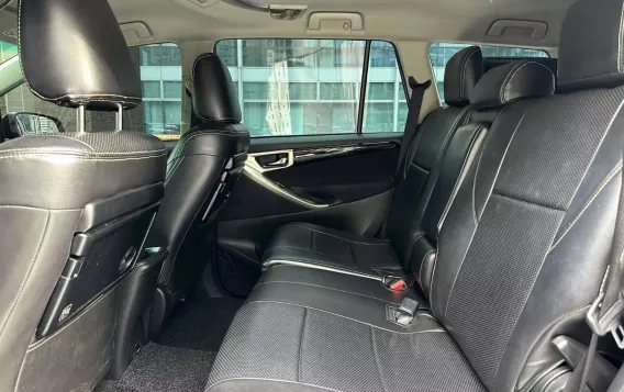 2018 Toyota Innova  2.8 G Diesel AT in Makati, Metro Manila-12