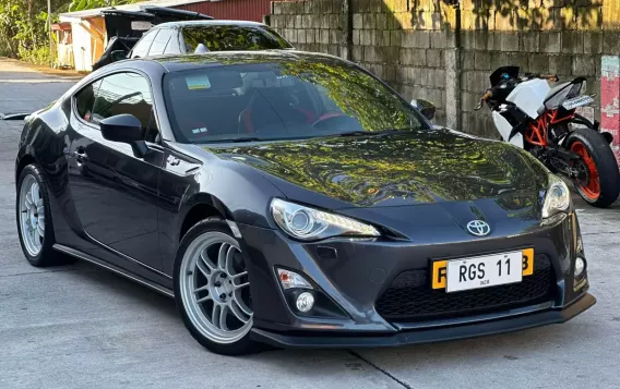 2014 Toyota 86  2.0 AT in Manila, Metro Manila-5