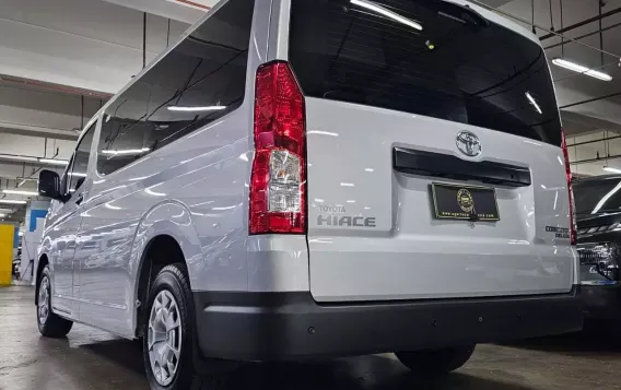 2021 Toyota Hiace  Commuter Deluxe in Quezon City, Metro Manila-12