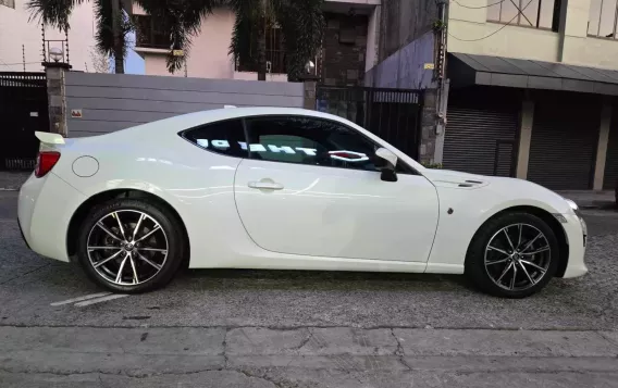 2019 Toyota 86 2.0 White Pearl AT in Manila, Metro Manila-7