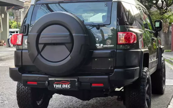 2014 Toyota FJ Cruiser  4.0L V6 in Manila, Metro Manila-5